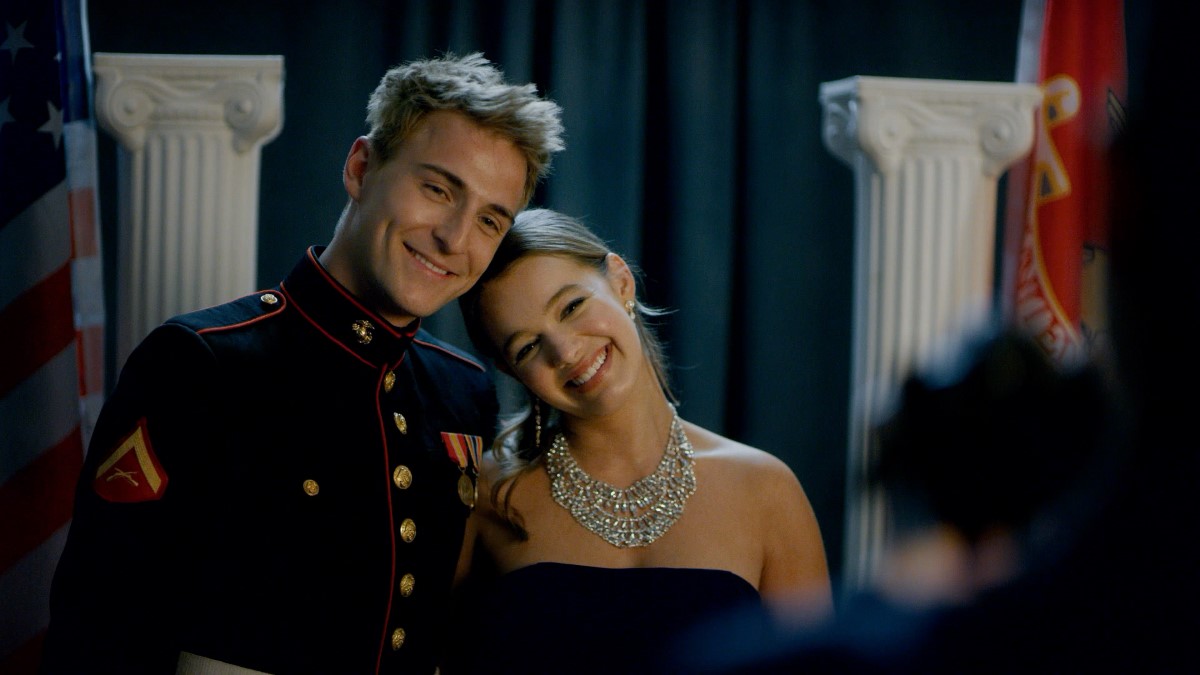 Evan Roderick Secrets Of A Marine's Wife