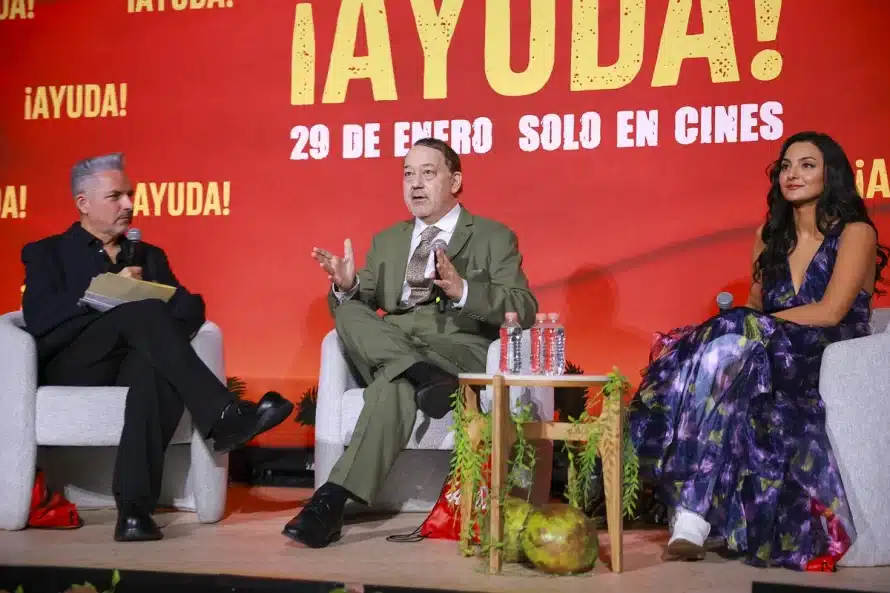 pelicula ayuda mexico 